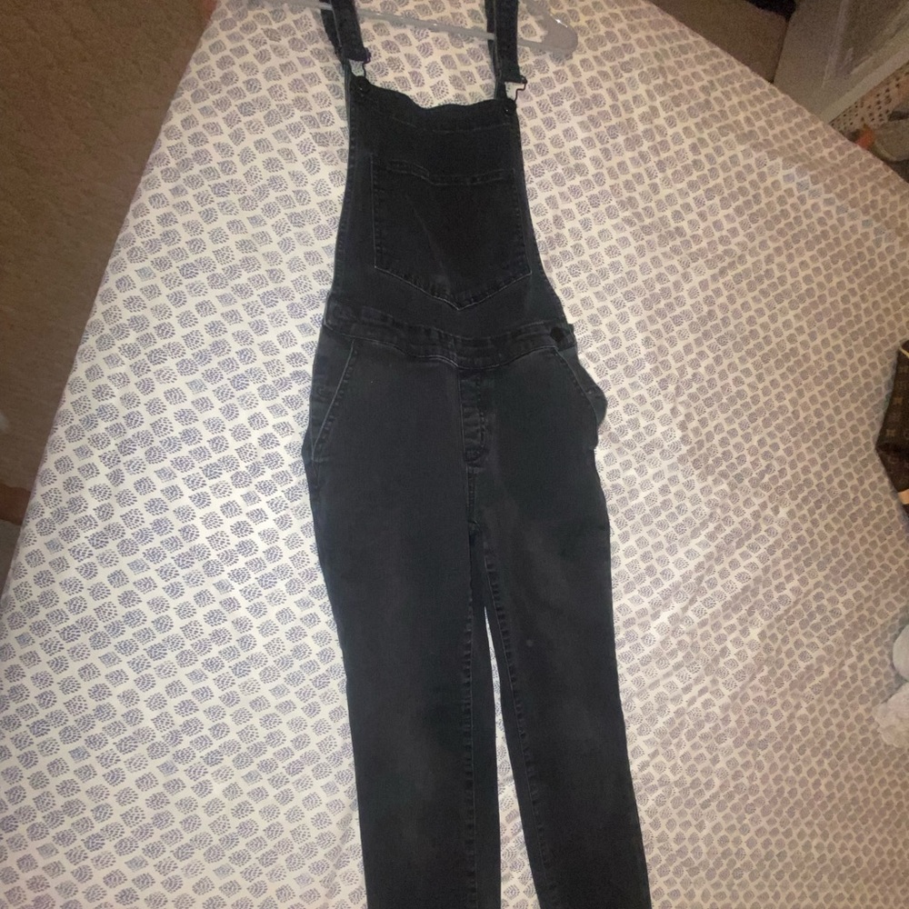 Black urban outfitters overalls